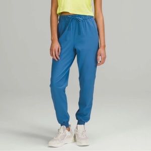 COPY - Lululemon Stretch High-Rise Full Length Jogger Size 4
